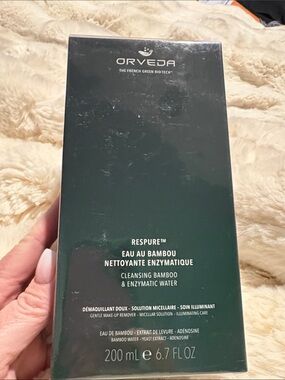 Veda Dark Green Cleansing Bamboo & Enzymatic Water